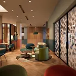 Hilton Garden Colosseum Hotel