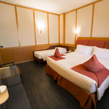 Western President - Colosseo Szálloda 4*