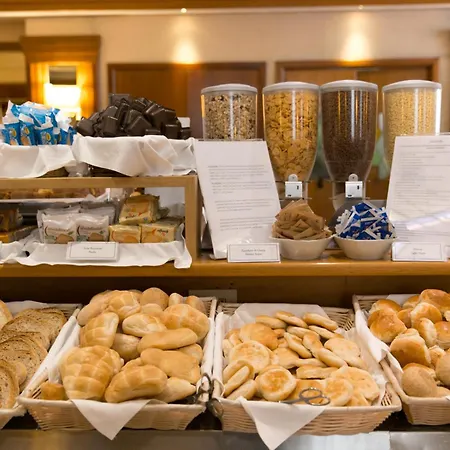 Ξενοδοχείο Hilton Garden Colosseum