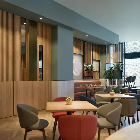 Hilton Garden Colosseum
