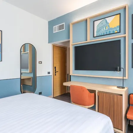 Hilton Garden Colosseum