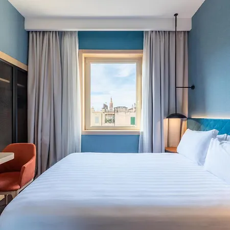Hilton Garden Colosseum Hotel 4*