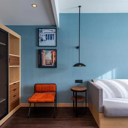 Hilton Garden Colosseum 4*