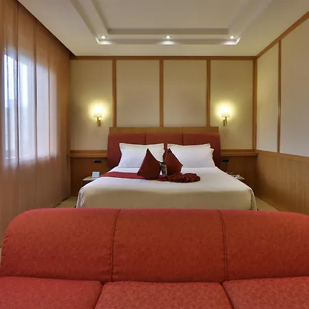 Hotel Western President - Colosseo 4*