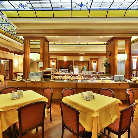 Western President - Colosseo Szálloda 4*