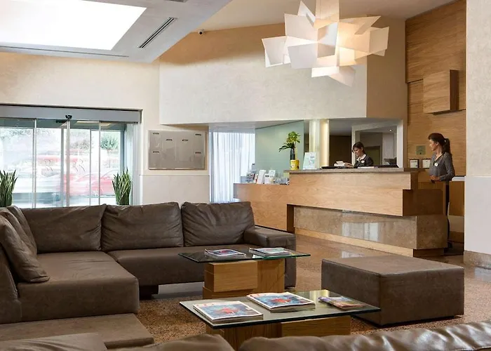 Hilton Garden Colosseum 4*