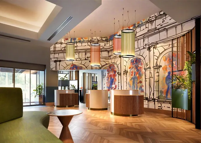 Hilton Garden Colosseum 酒店