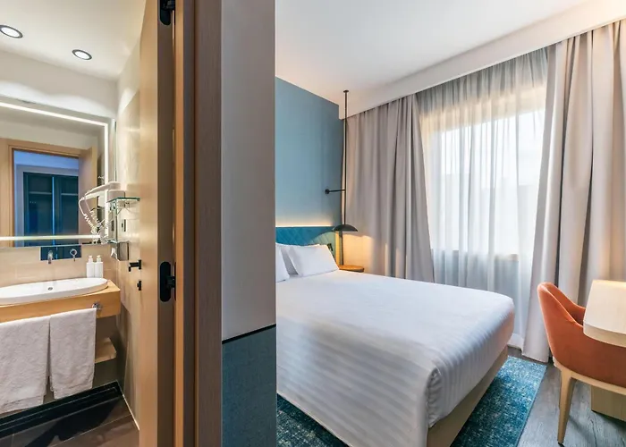 Hilton Garden Colosseum ホテル 4*